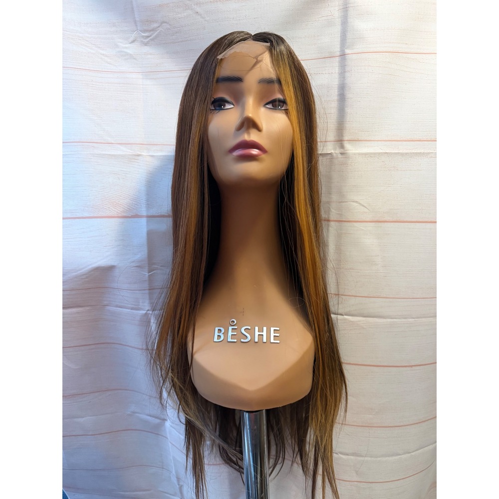 Highlighted mini lace front straight wig